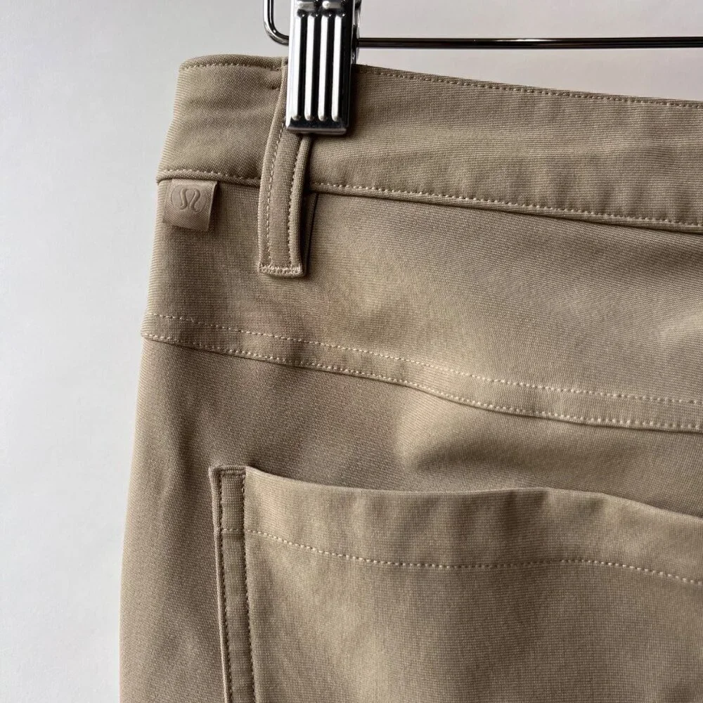 Lululemon Men ABC Slim Fit Pants 27”, Size 28 G116